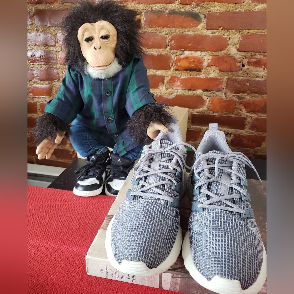 Adidas Sneakers